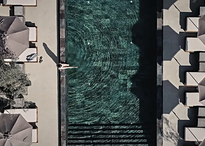 Istoria, A Member Of Design 5* Playa de Perivolos