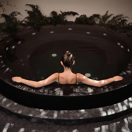 Istoria, A Member Of Design Hotel Perivolos (Santorini)