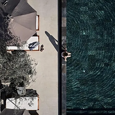 Istoria, A Member Of Design Hotel Perivolos (Santorini)