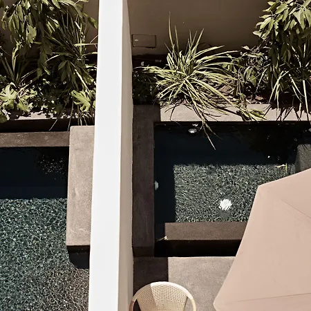 Istoria, A Member Of Design Hotel Perivolos (Santorini)