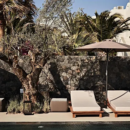 Hotel Istoria, A Member Of Design Perivolos (Santorini)