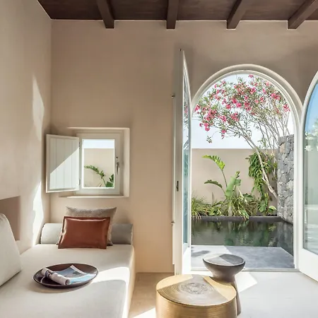 Hotel Istoria, A Member Of Design Perivolos (Santorini)