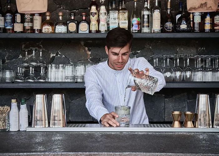 Istoria, A Member Of Design 5*