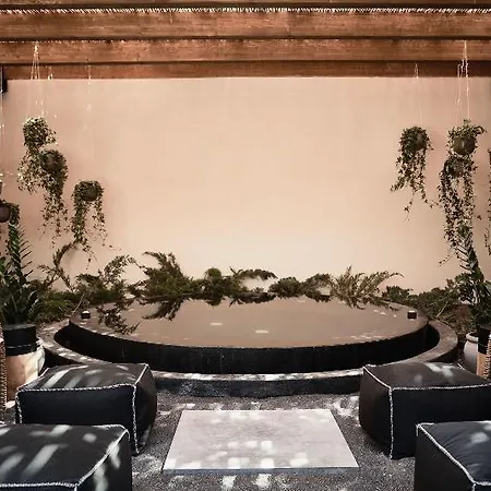Istoria, A Member Of Design Otel