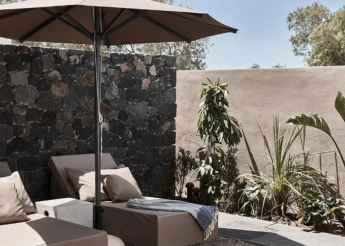 Hotel Istoria, A Member Of Design Perivolos (Santorini)